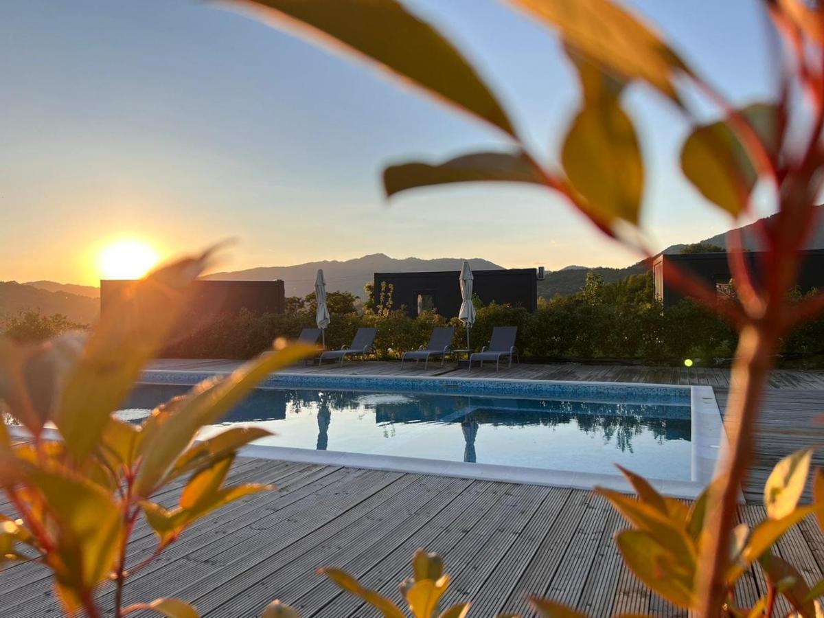 Hotel Flandra Glamping Corbeni Zewnętrze zdjęcie