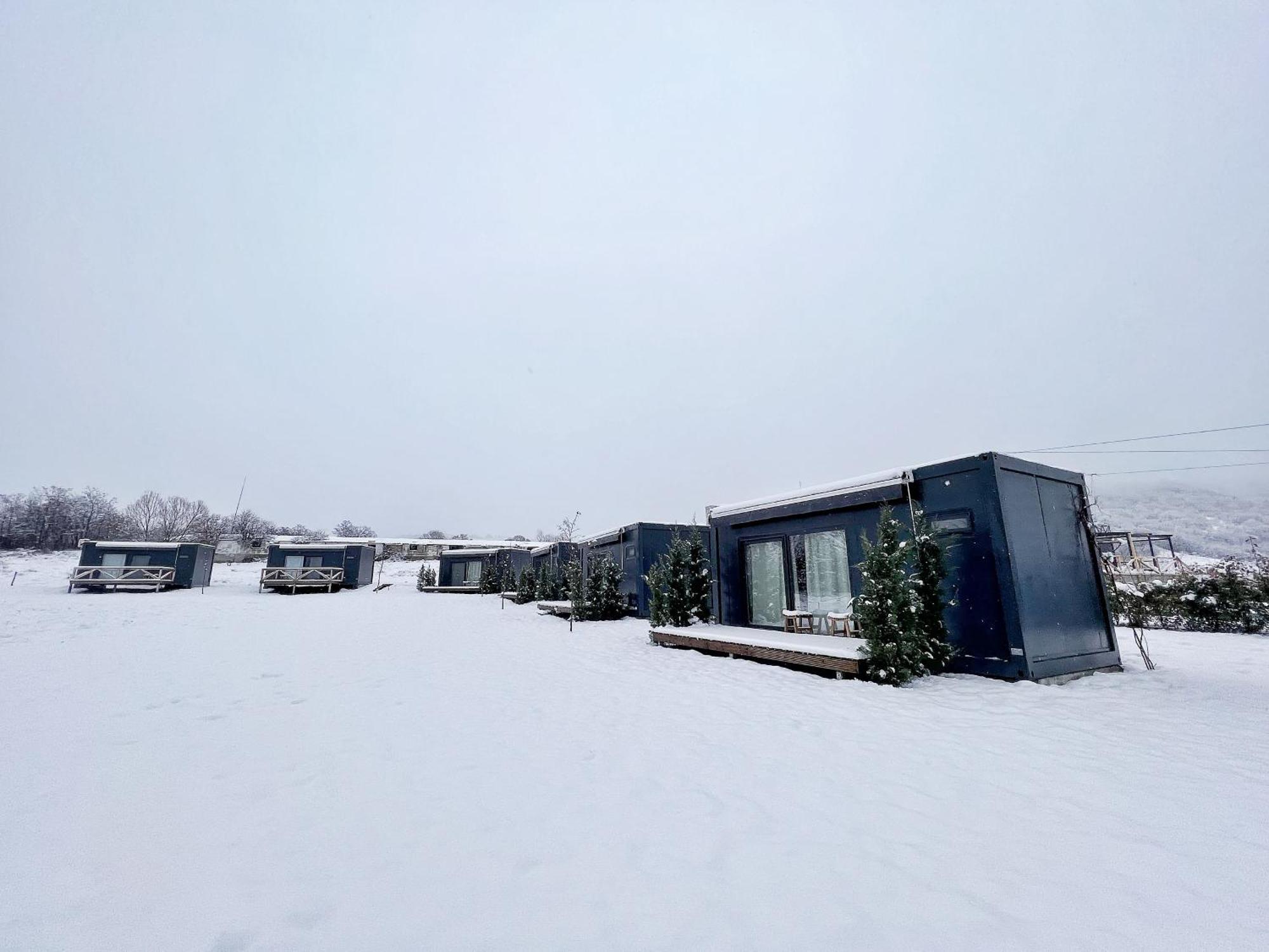 Hotel Flandra Glamping Corbeni Zewnętrze zdjęcie