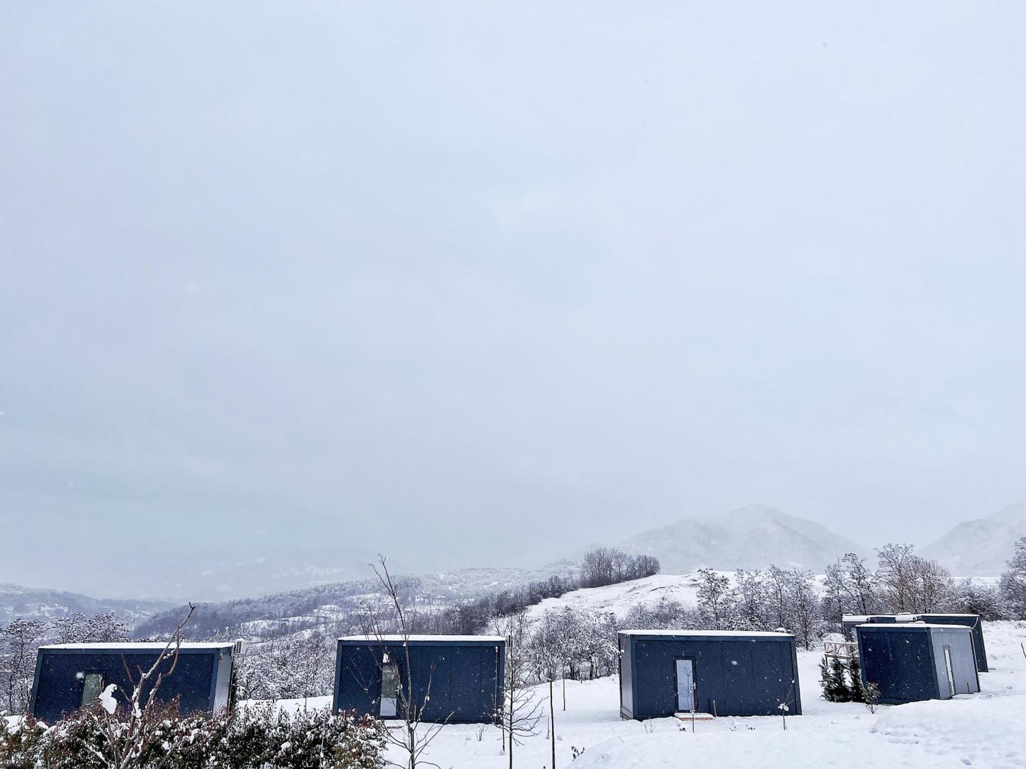 Hotel Flandra Glamping Corbeni Zewnętrze zdjęcie