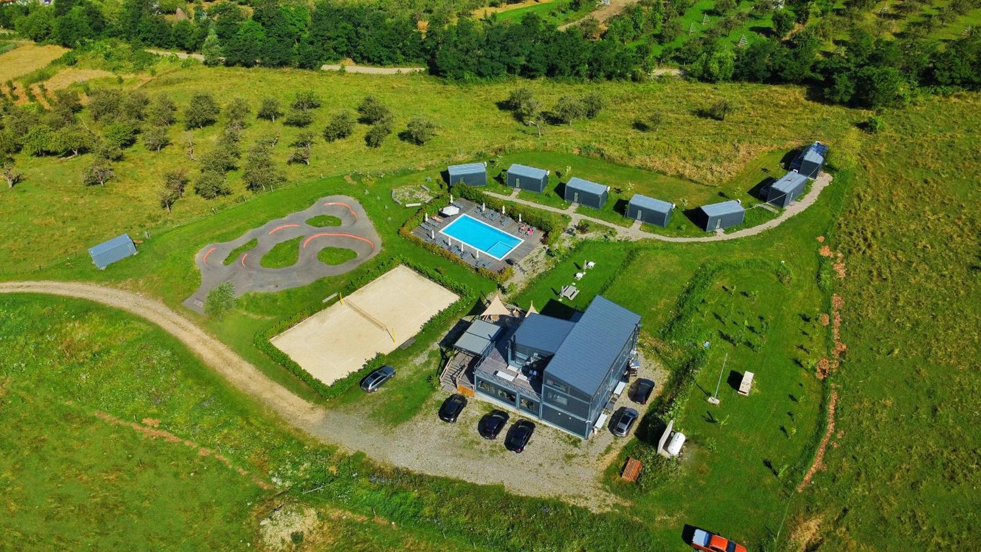 Hotel Flandra Glamping Corbeni Zewnętrze zdjęcie
