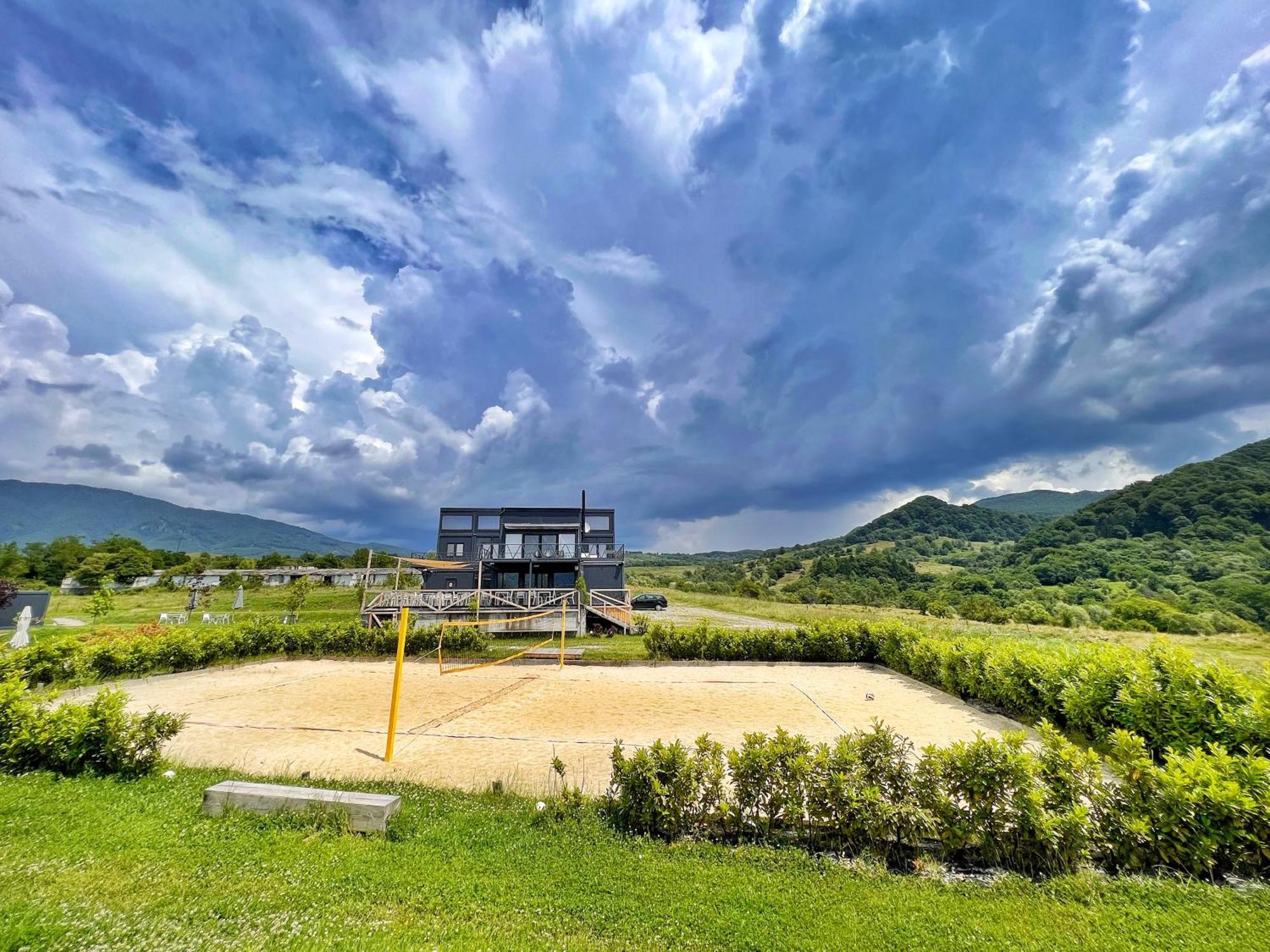 Hotel Flandra Glamping Corbeni Zewnętrze zdjęcie