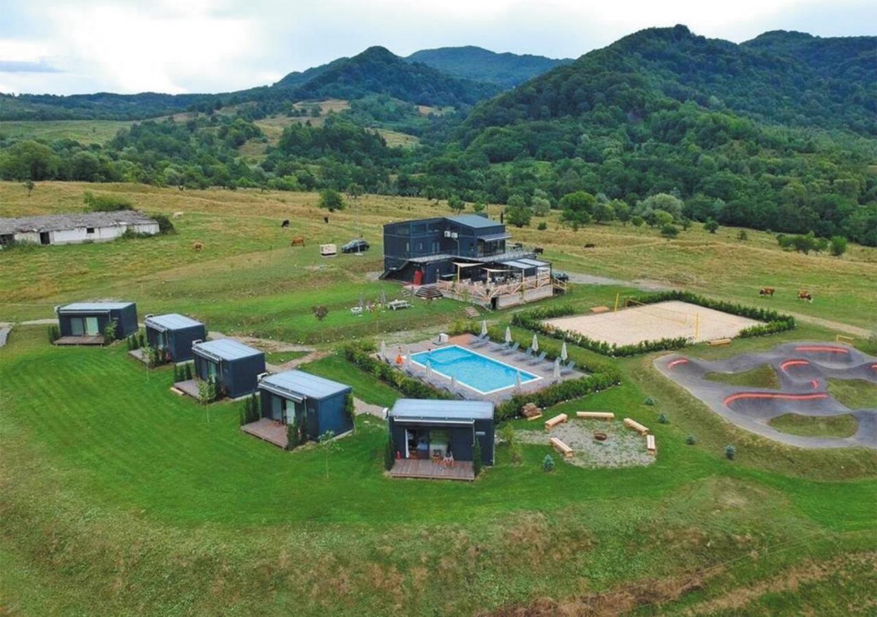 Hotel Flandra Glamping Corbeni Zewnętrze zdjęcie
